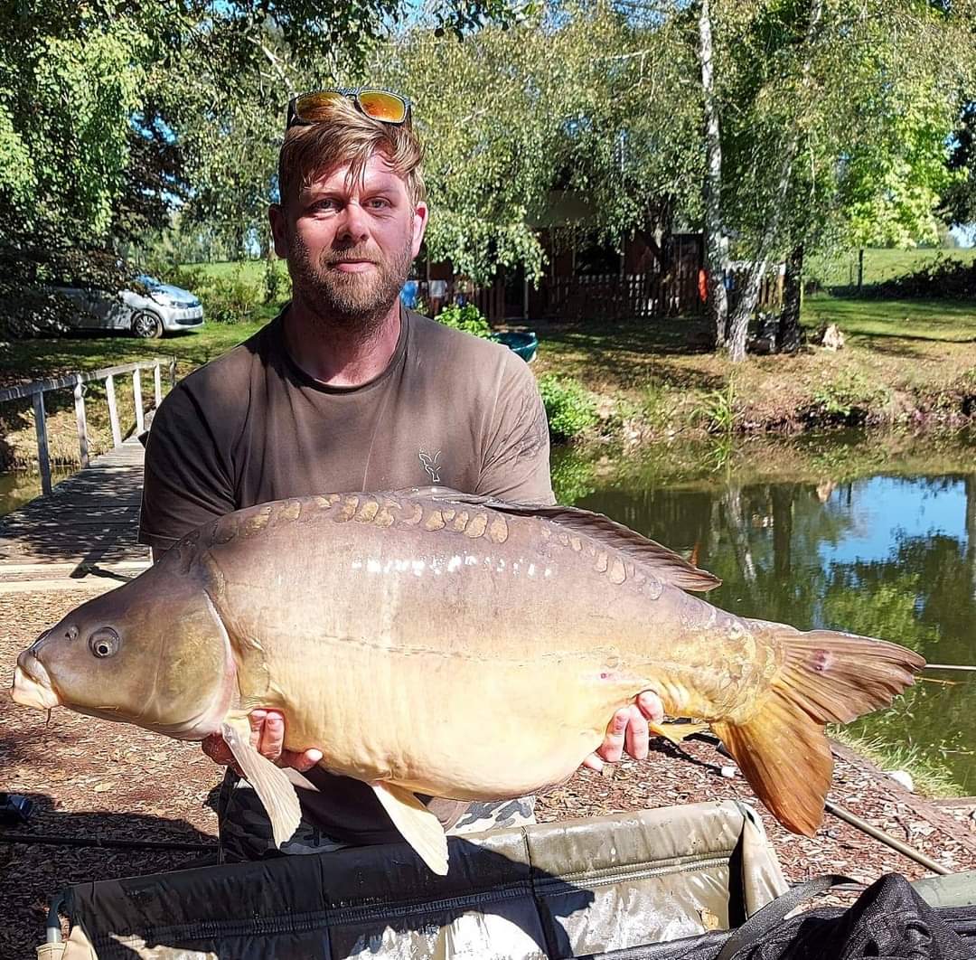 Carp Fishing Near Limoges Tackle Hire 50lb Carp Exclusive Carp